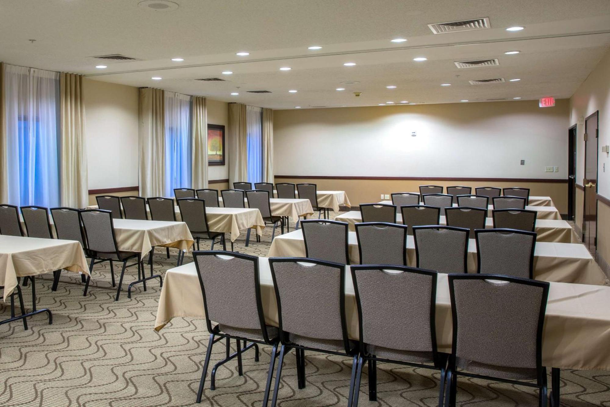 Comfort Inn&Suites Hutchinson Eksteriør bilde