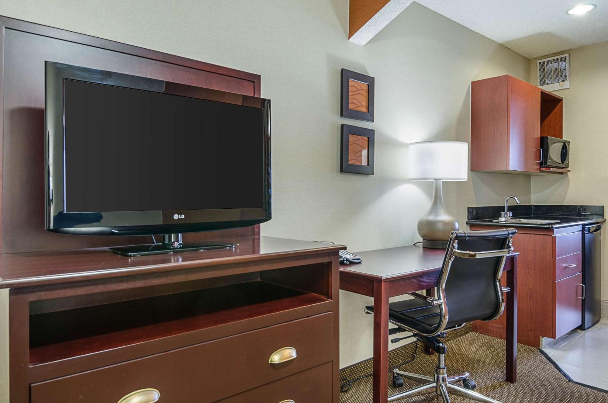 Comfort Inn&Suites Hutchinson Eksteriør bilde